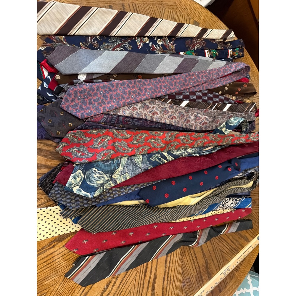 Mens Vintage Tie Lot Christian Dior Paco Rabanne Halston Paisley Silk 20+ Ties